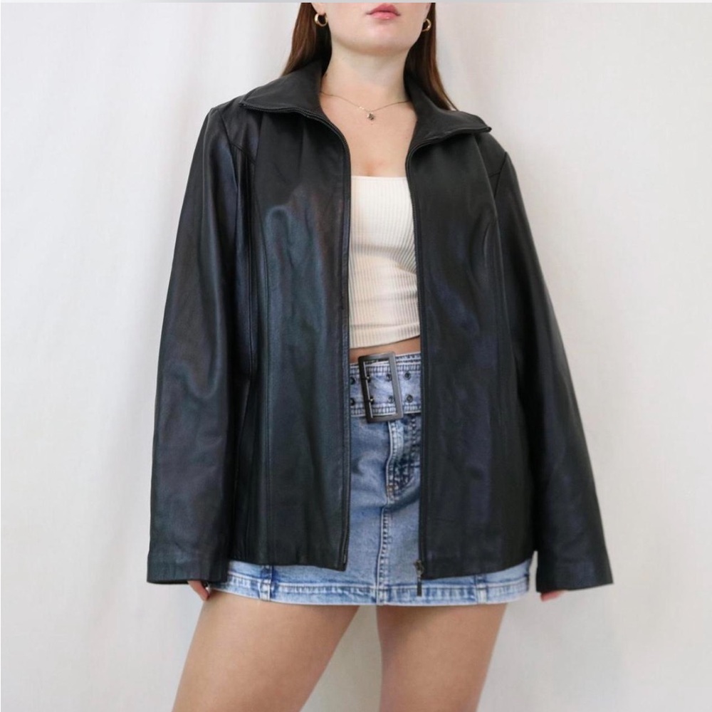 VINTAGE 90s BLACK LEATHER JACKET